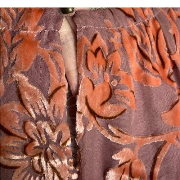 Sundance Floral Velvet Burnout Silk Blend Eloise Top size Medium - Picture 4 of 6